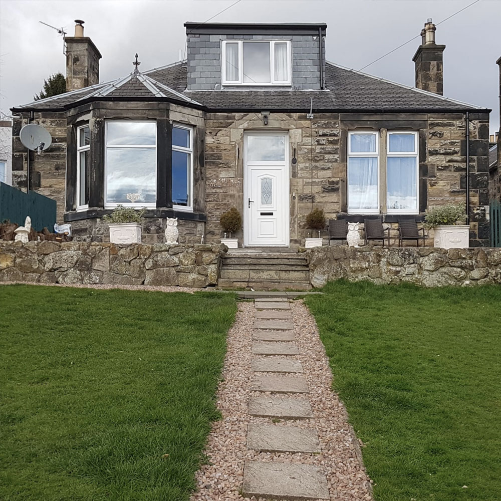 Bellyeoman B&B - Dunfermline Family run B&B